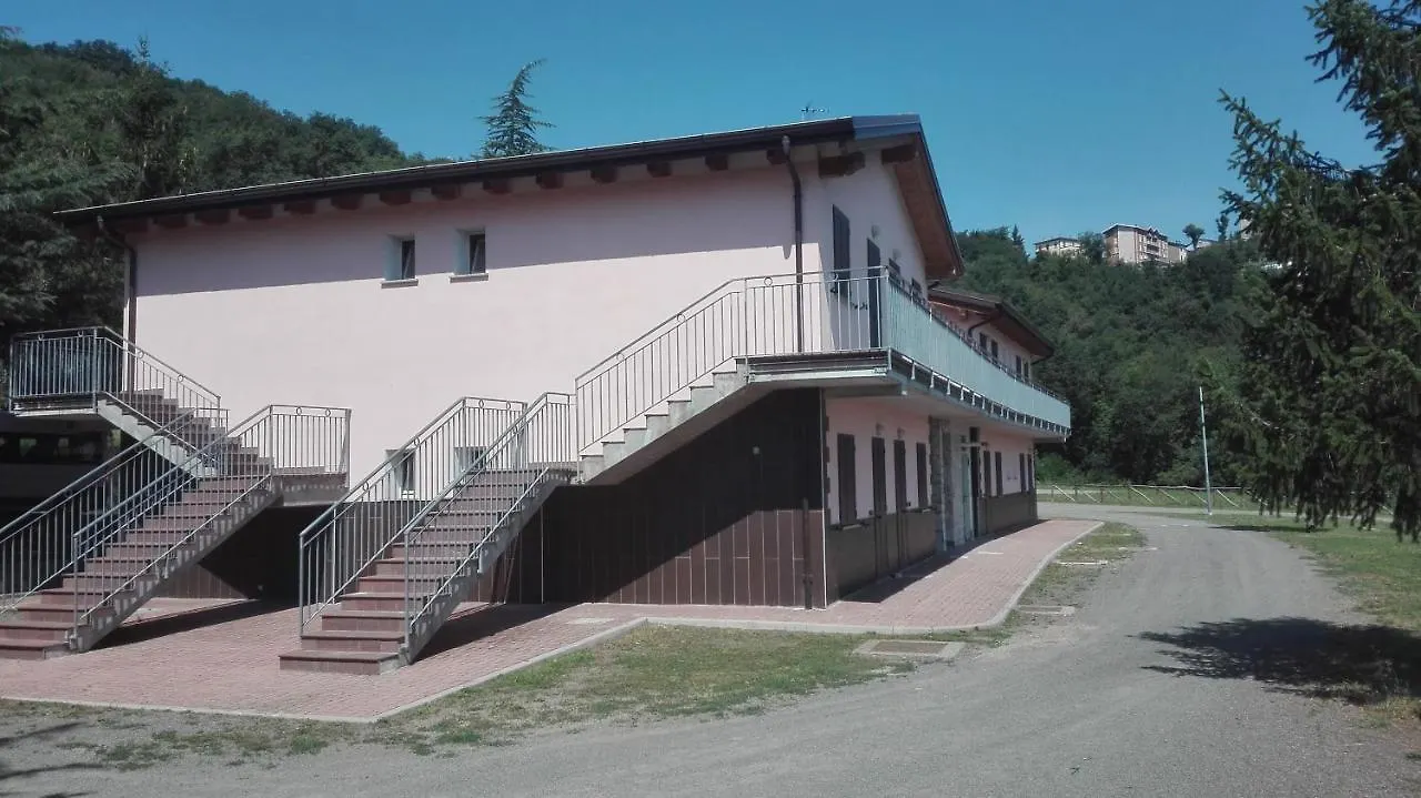 Ostello Di Montefiorino 0*,  Italy